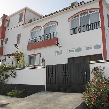 Porto Novo Yria Residencial B&B 외부 사진