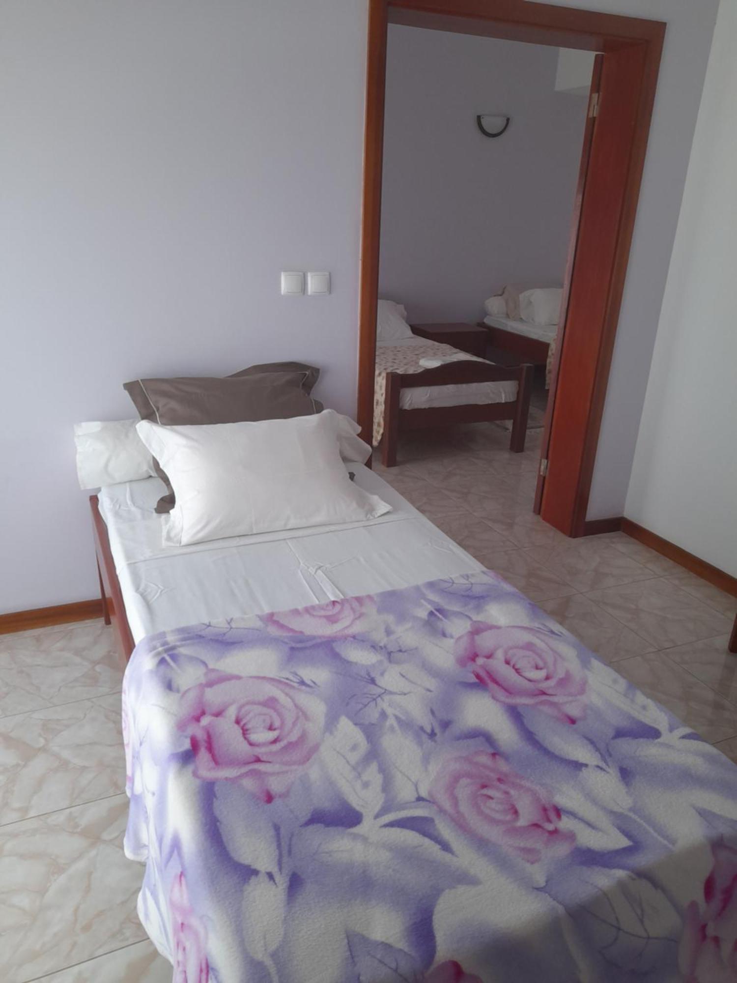 Porto Novo Yria Residencial B&B 객실 사진