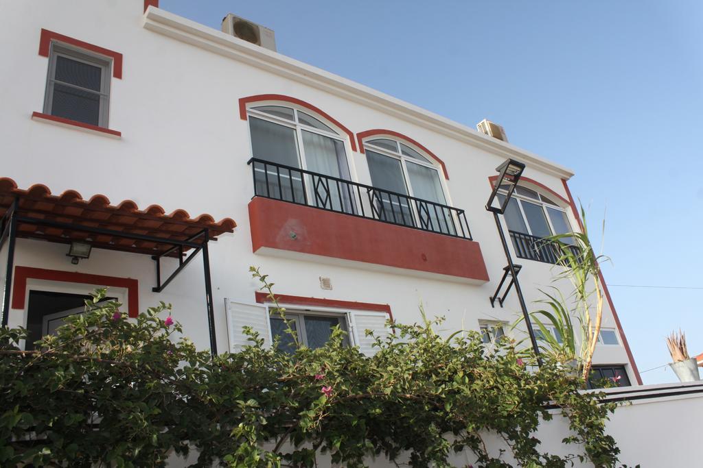 Porto Novo Yria Residencial B&B 외부 사진