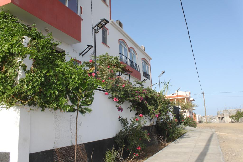 Porto Novo Yria Residencial B&B 외부 사진