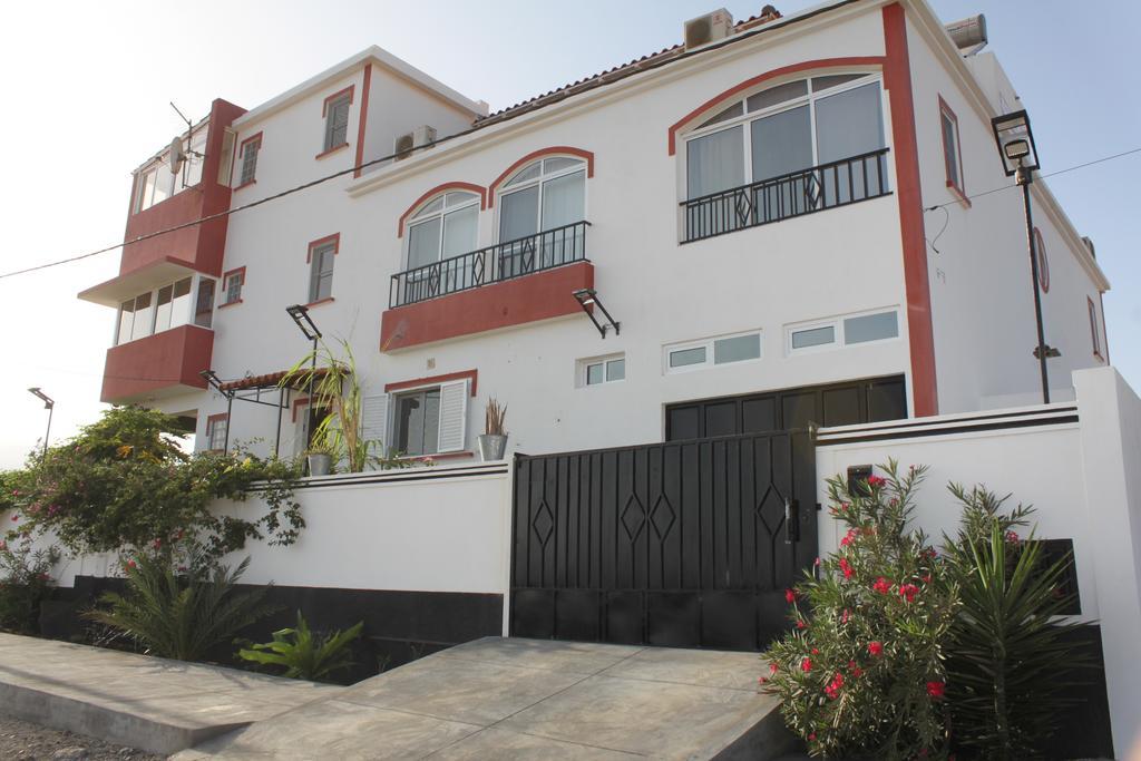 Porto Novo Yria Residencial B&B 외부 사진